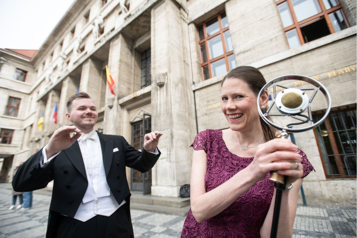 Po stopách Jaroslava Ježka, na vlně zpěvu a swingu. Kühnův smíšený sbor připomene dílo geniálního skladatele