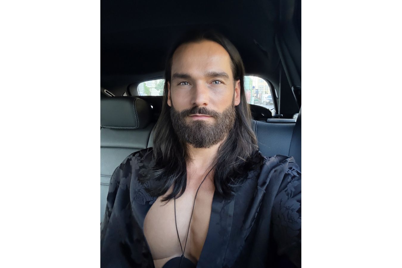 Co vlasům nejvíc pomůže po zimě podle Michala Zapoměla