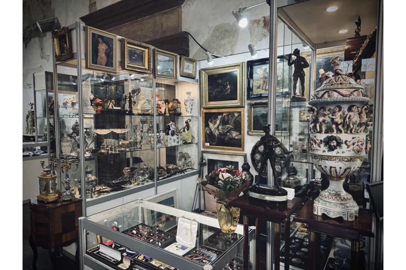 Jarní ANTIQUE představí starožitnosti jako jistotu